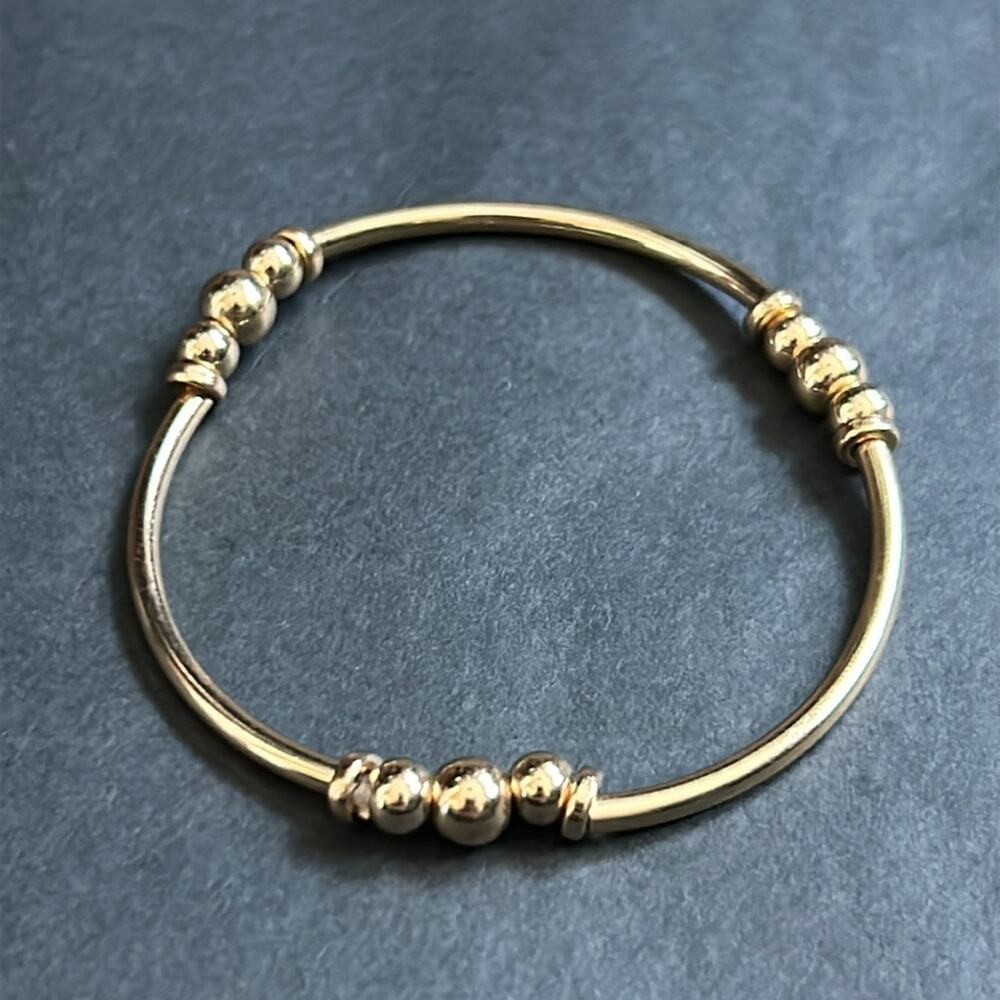 Women’s vintage‎ dainty gold tone beaded bracelet one size stretches